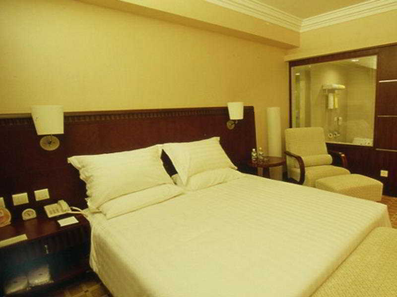 Beijing Jade Palace Hotel Bagian luar foto